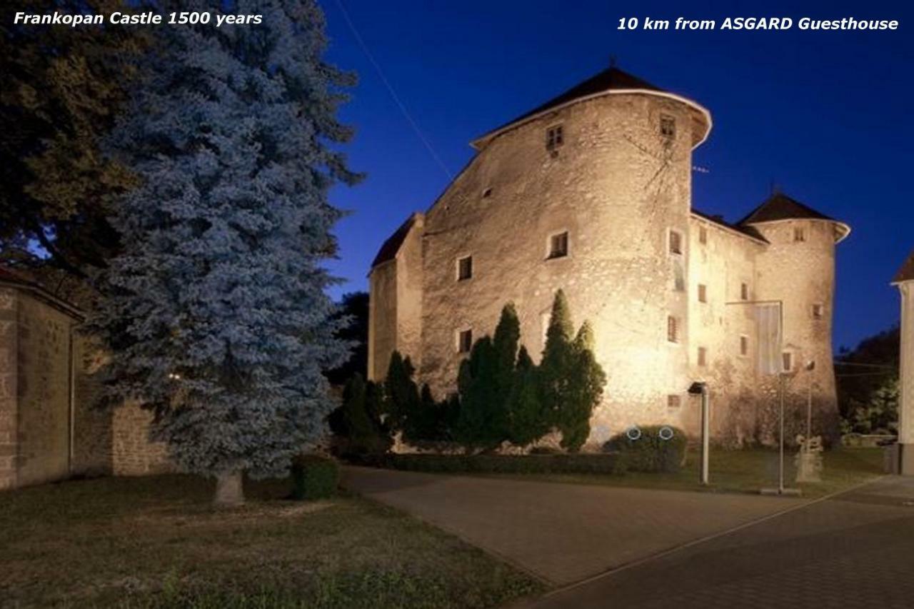 Asgard Guesthouse Josipdol Kültér fotó