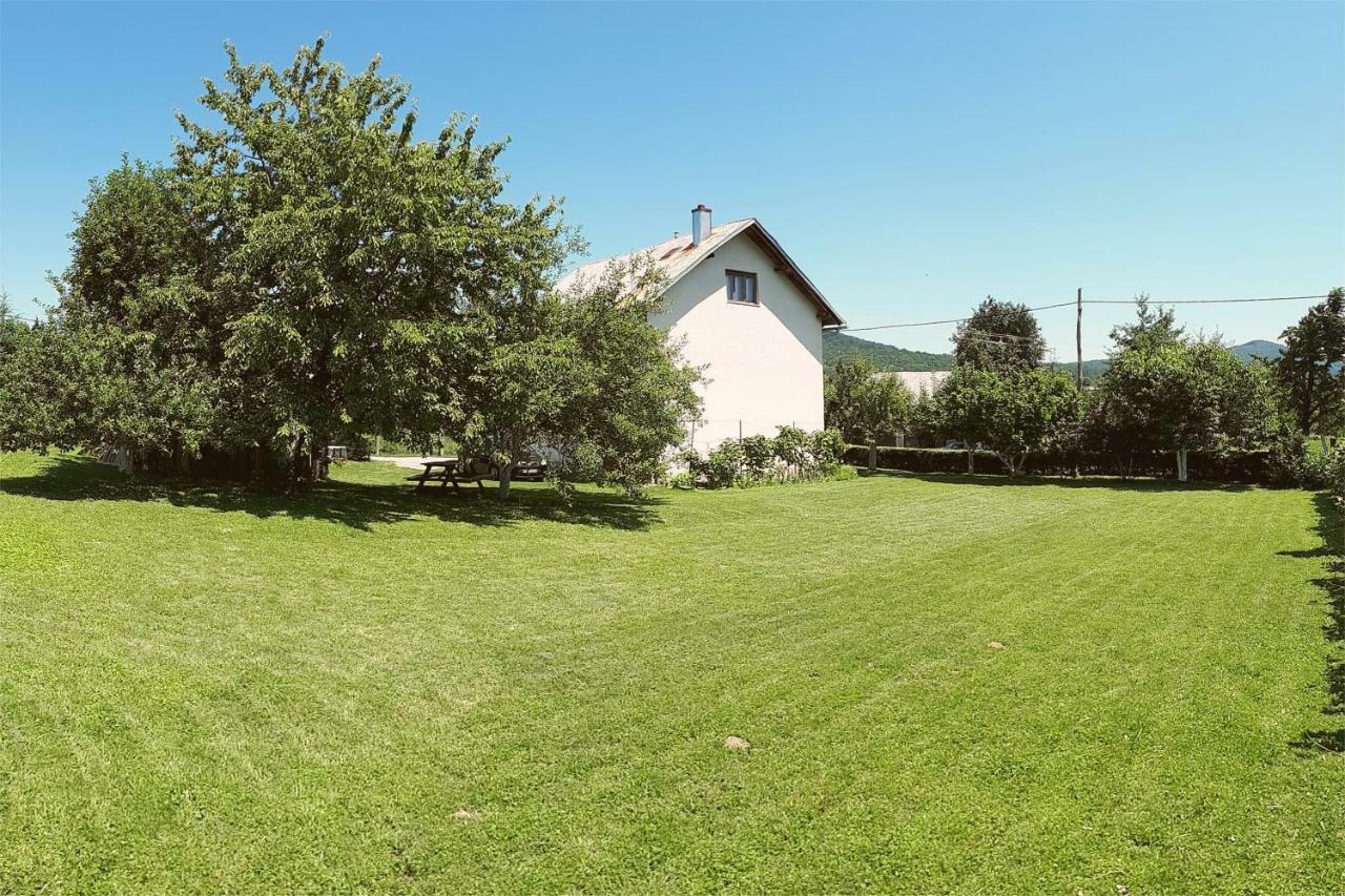 Asgard Guesthouse Josipdol Kültér fotó